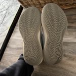 New Balance 696 Women’s Tennis Shoes Gray Size 7.5 WCH696G5 Athletic Sneakers Photo 6