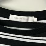 American Holic Black and White Striped Sleeveless Top Large Photo 2