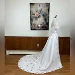 Gloria Vanderbilt Stunning Vintage 90s  Lace Cutout Wedding Gown! Photo 4