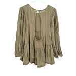 American Eagle American Eagle size medium long sleeve tiered green blouse peekaboo back Photo 1