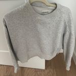Abercrombie & Fitch Gray Cropped Crewneck Photo 0