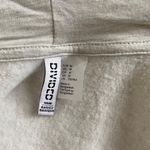 H&M Divided Light Grey Cropped Hoodie - Size Medium Photo 5