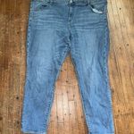 American Eagle distressed stretchy relaxed sz 24 jeggings Photo 0