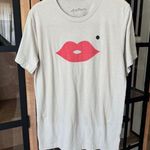 Lucy Jaynes lip graphic tee beauty mark beige crew oversized tshirt short sleeve Tan Size M Photo 0