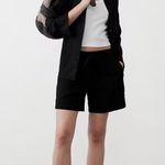 Banana Republic  Linen-Blend Boxer Short Photo 1