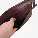 1980s Vintage Burgundy Leather Crossbody Satchel – Luxe Structured Shoulder Bag Red Photo 5