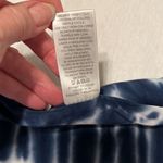 Time & Tru size small blue tie dye tied at front hem short sleeve T Photo 4