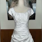 Beautiful Vintage Y2K Eternity Satin Ruched Wedding Gown! White Size 10 Photo 2
