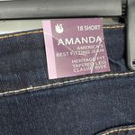 Gloria Vanderbilt  Amanda Jean Taper Fit Classic Rise Dark Wash Size 18 Short NWT Photo 7