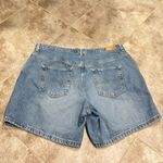 Tommy Hilfiger Vintage Women’s Boyfriend High Rise Jean Shorts Medium Wash 16 Photo 5