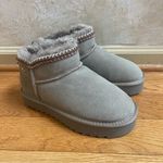 Mexx Olive suede Genuine shearling Ankle Mini Boots Sz 39 Green Photo 1