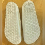 Mad love  Target Flip Flop Sandals White Platform size 7 Beach Casual Comfort Photo 3