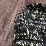 Nike  Running Lightweight Jacket Womens size XS Snakeskin Removable Hood-Vented Photo 1