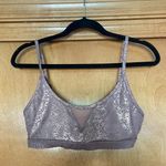 Noli Zoe Sports Bra in Rose Gloss Size Large Photo 1