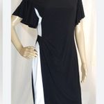 American Living AMERICAN LIVING BLACK-WHITE COLORBLOCK SLINKY KNIT FLARED SLEEVE DRESS 6 Photo 0