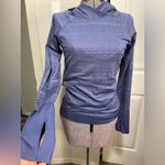 Lululemon  Rest Less Hoodie Gatsby Blue White size 6 Photo 3