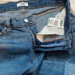 Kensie  Cuffed Bermuda Stretch Medium Wash High Rise Denim Jean Shorts Sz 6/28 Photo 5