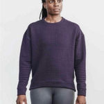 Nobull Lot of 3 No Bull quilted crew neck tops Photo 0