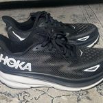 Hoka  Clifton 9 Black Running Shoes Photo 2