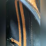 Los cardales Made in Argentina leather Classic Dome Tan and Black Shoulder Bag Photo 5