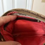 Juicy Couture WRISTLET PURSE Photo 3