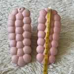 Men’s/Women’s Massage Bubble Slippers in Pink size 9 Photo 6