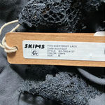 SKIMS  Fits Everybody Lace Bodysuit M Photo 6