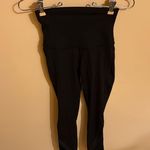 Lululemon  Wunder Under High Rise 23” Crop Scallop Full-On Luxtreme Leggings Photo 2