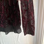 Vera Wang Simply Vera Velvet Burnout Top Womens‎ Sz Large Whimsigoth Dark Gothic Red Black Photo 4