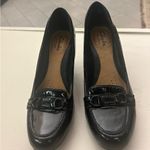 Clarks Artisan Women's Glossy Black Loafers 6M. No flaws-Very light wear Photo 5