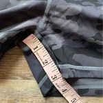 ECHT  BLACK & Gray Camo Scrunched Shorts S Photo 6