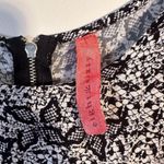 Eight Sixty StitchFix  Black/White Colorblock Top Size Small Photo 2