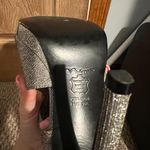 Nina Metallic Ninja Falecia Heels Photo 5