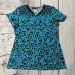Derek Heart Like new Derek med scrub top Photo 0