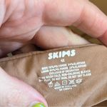 SKIMS FITS EVERYBODY BANDEAU BRA ochre 4X NEW Photo 2