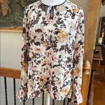 Hayden LA boho Floral cream gray multicolor peplum keyhole Top flowy Photo 1