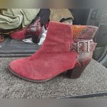 Vionic suede botties PERFECT SHAPE Pink Size 7.5 Photo 1