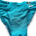 Beach Bunny  Ireland‎ Ruched Bikini Bottom Photo 2