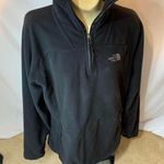 The North Face Black Pullover Half Zip Photo 2