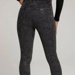 Good American Grey Snakeskin Metallic Coated Shimmery High Rise Skinny Jeans 4 Photo 2