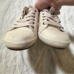 Taos Size 7.5 White Star Burst Sneaker Comfort Casual Neutral Minimalist Tourist Photo 2