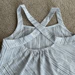 Athleta  Tank Top Women’s XS White Amara Stripe Arrival Style Photo 5