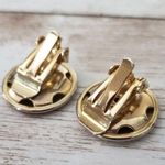 Vintage Clip On Earrings Photo 2