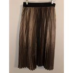 Leith  pleated midi skirt with golden reflections - size‎ small Photo 1