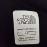 The North Face  FLASHDRY HALF ZIP PULLOVER PURPLE Photo 14