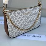 Michael Kors Bright White Crossbody Zip Pouchette Medium Bag Photo 2
