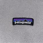 Patagonia Women’s Gray Micro D Quarter Zip Fleece Pullover size Medium Photo 2