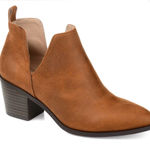 Journee Collection JOURNEE Women's Tan Ankle Boots Size 7 Photo 0