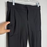 Athleta  Wander Stash Skinny Pant In Black Athletic Casual Athleisure Size 6 Photo 4