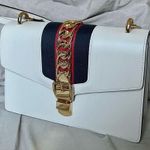 Gucci Like new Sylvie small bag Photo 0